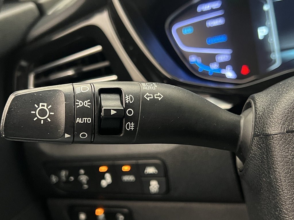 Vehicle Image 30