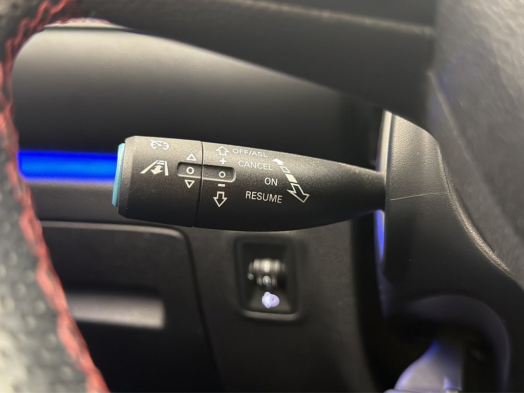 Vehicle Image 32