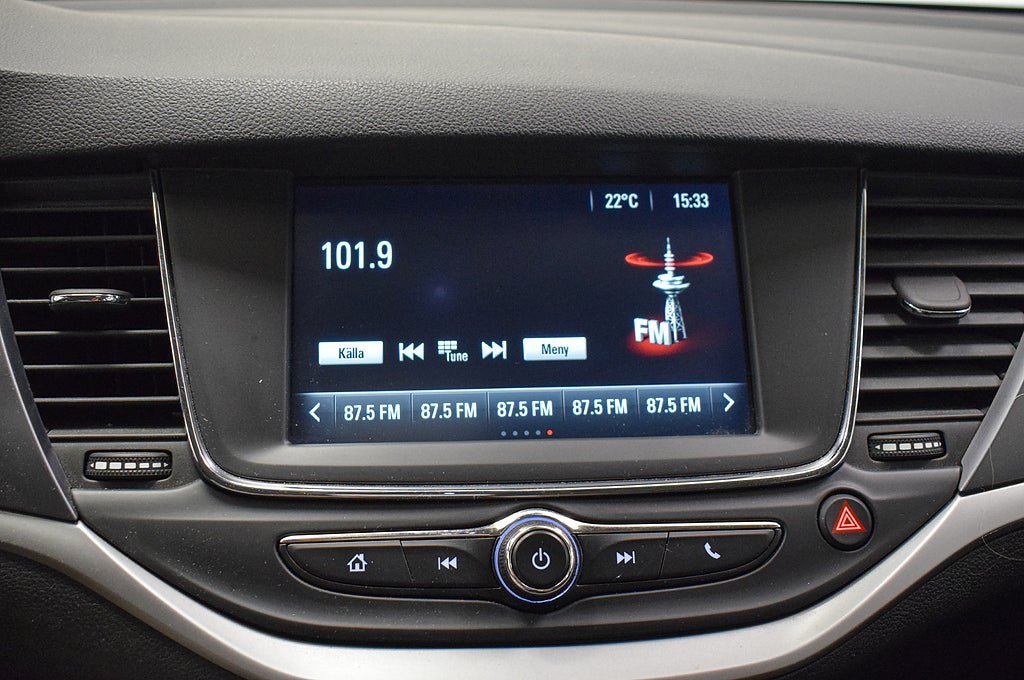 Vehicle Image 15