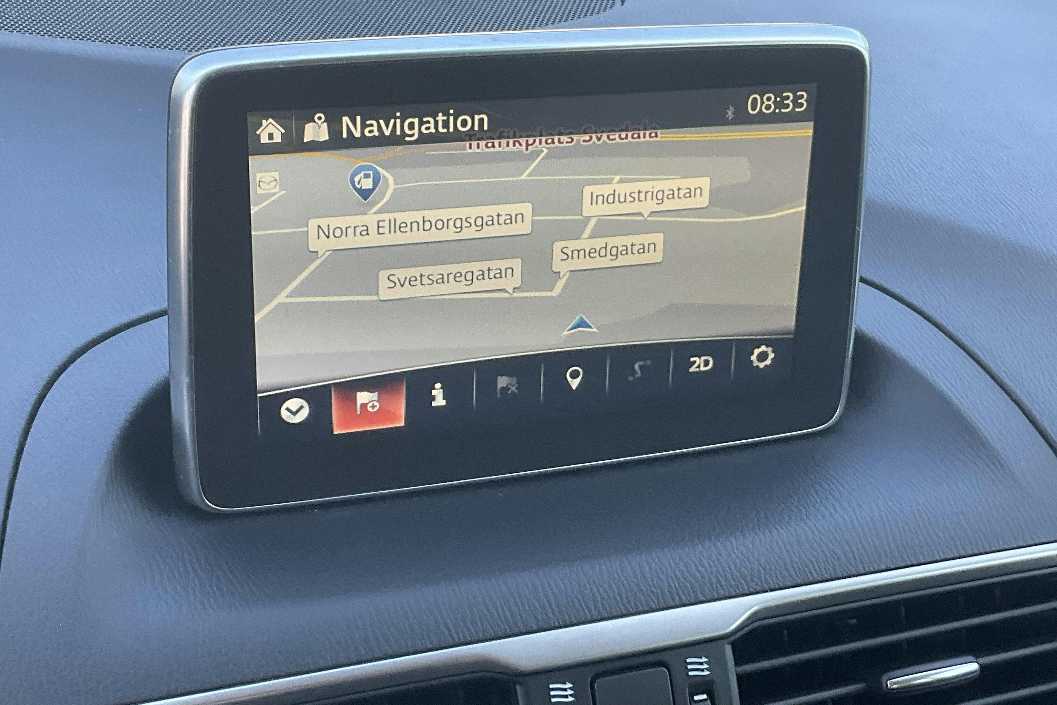 Vehicle Image 11