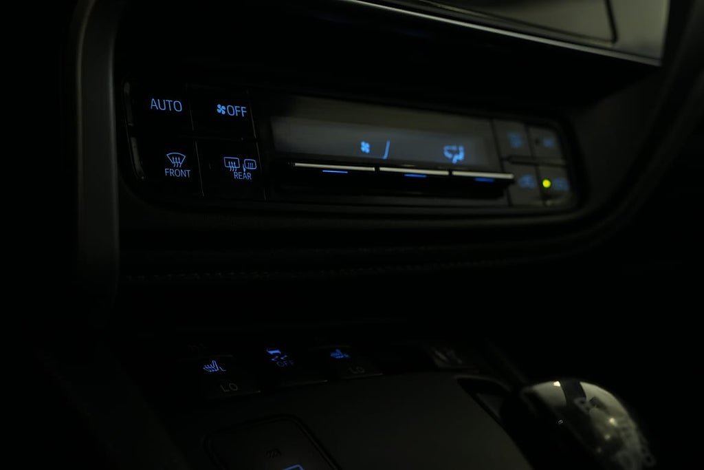 Vehicle Image 21