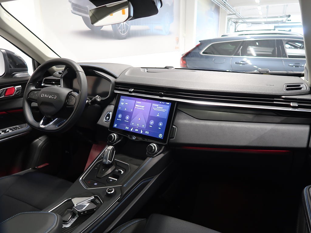 Vehicle Image 21