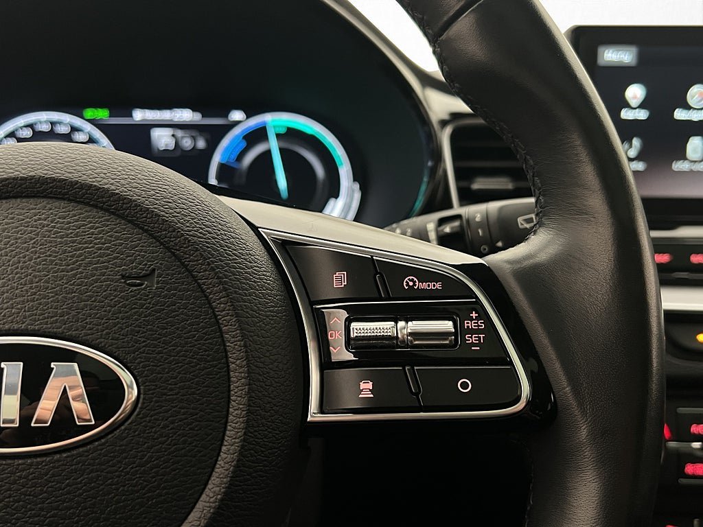 Vehicle Image 26