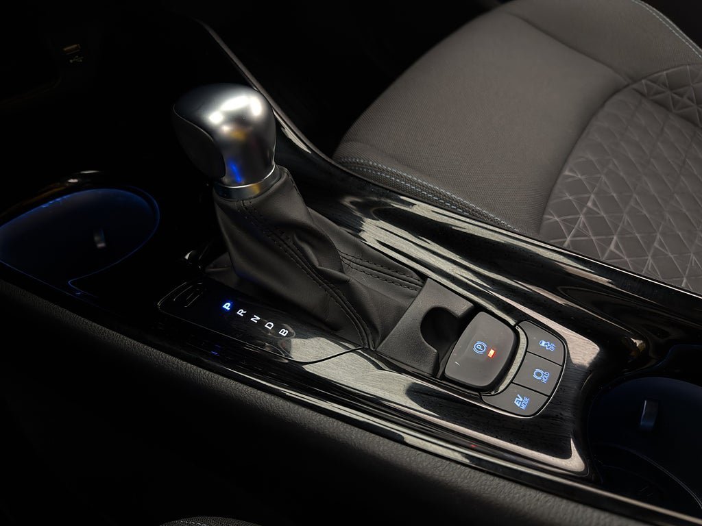 Vehicle Image 18