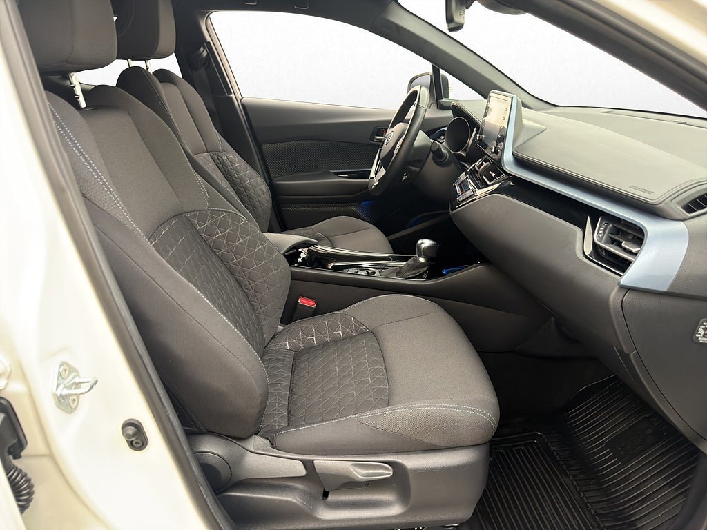 Vehicle Image 19