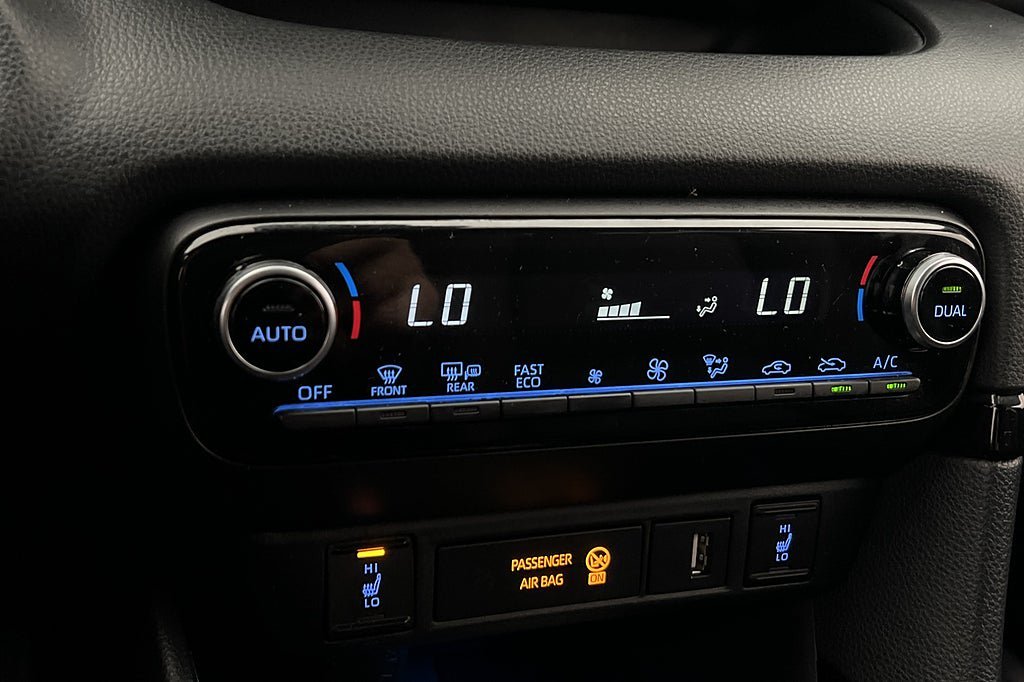 Vehicle Image 22