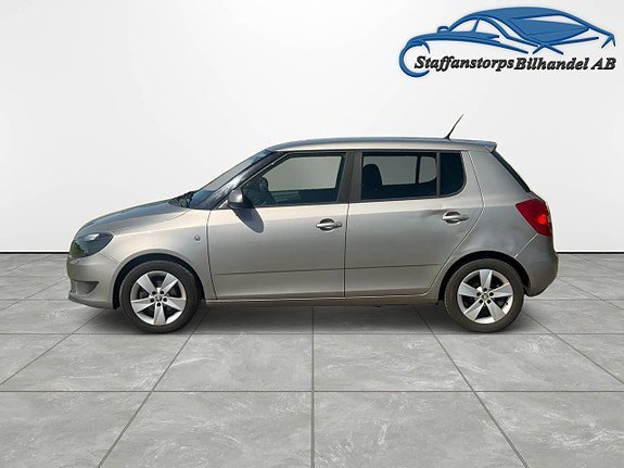 Vehicle Image 7