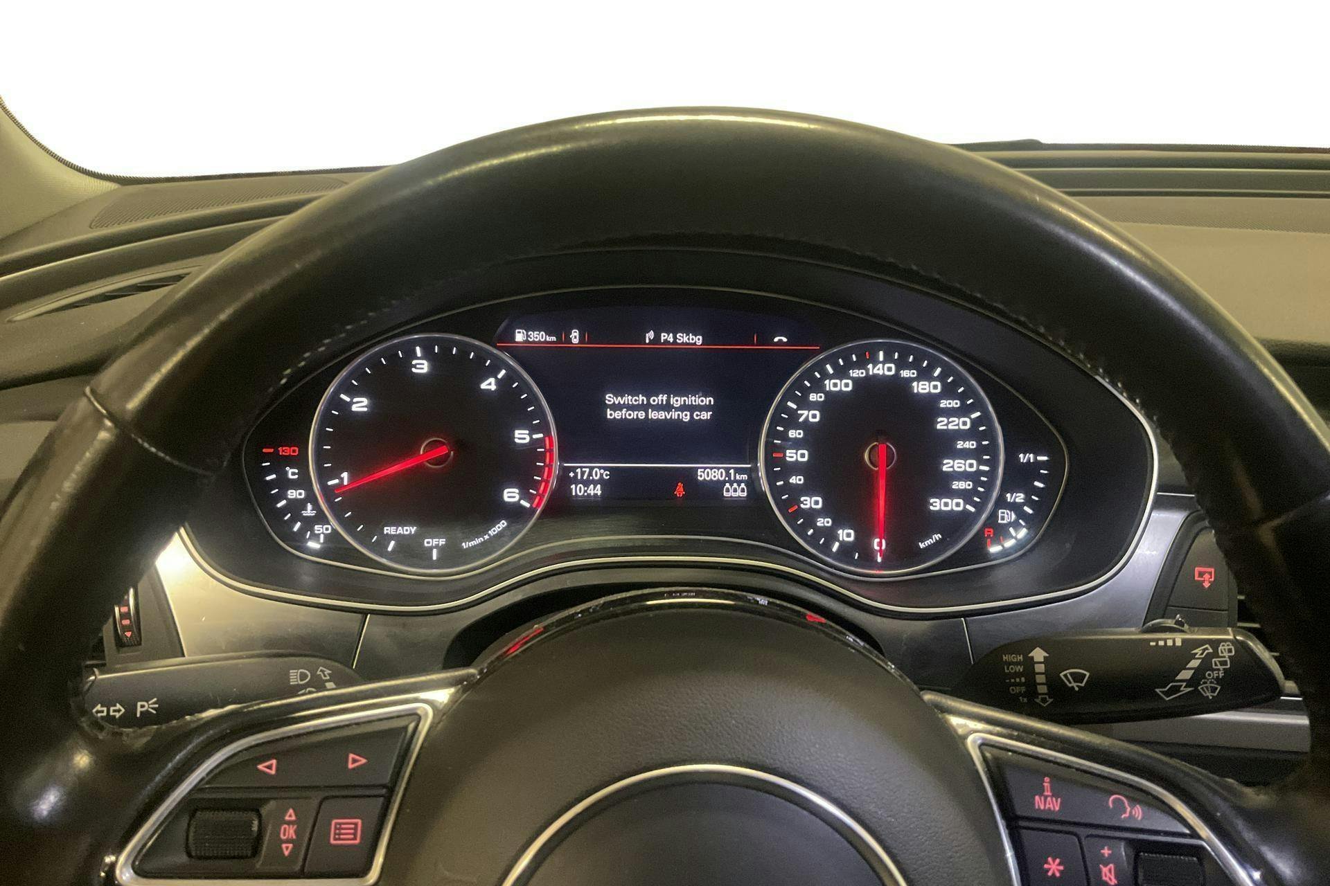 Vehicle Image 11