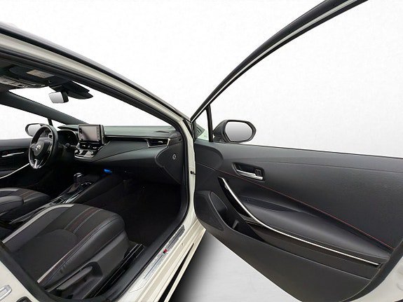 Vehicle Image 21