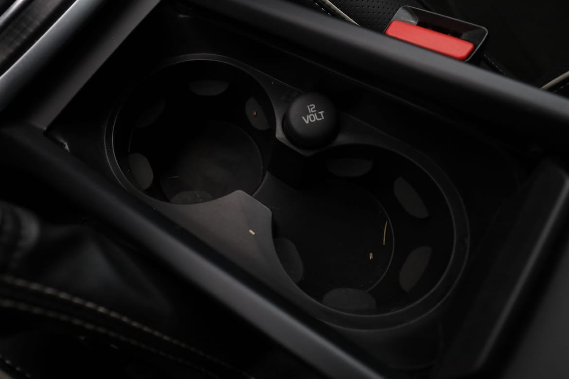 Vehicle Image 25