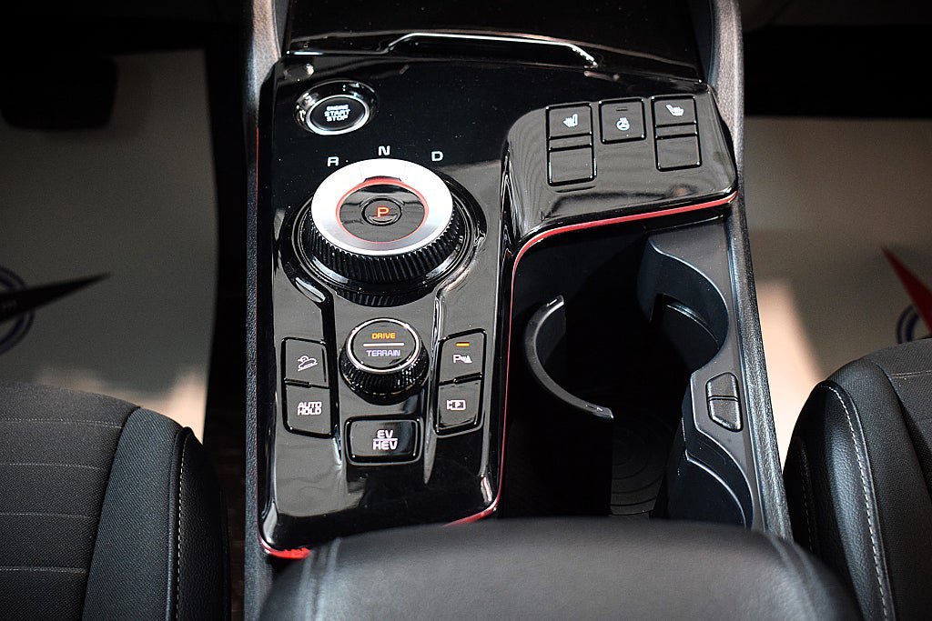 Vehicle Image 22