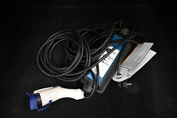 Vehicle Image 23
