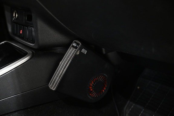 Vehicle Image 32