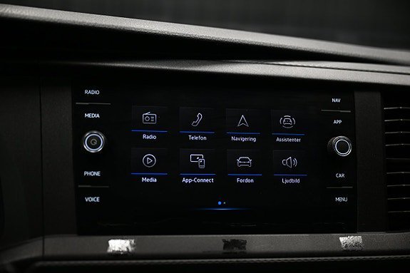 Vehicle Image 24