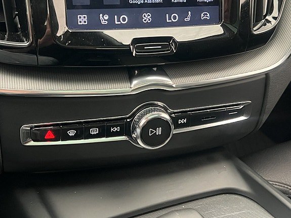 Vehicle Image 27