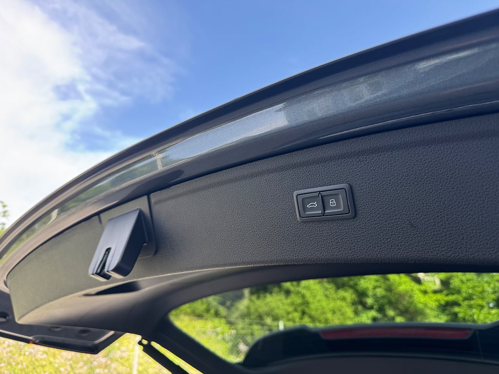 Vehicle Image 29