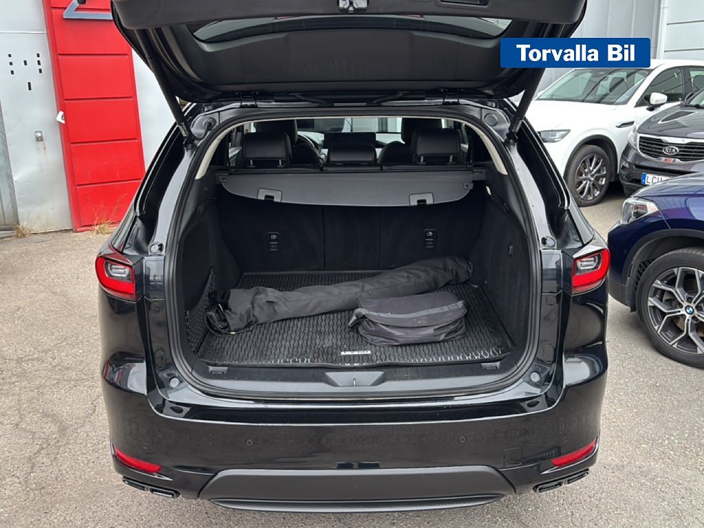 Vehicle Image 14