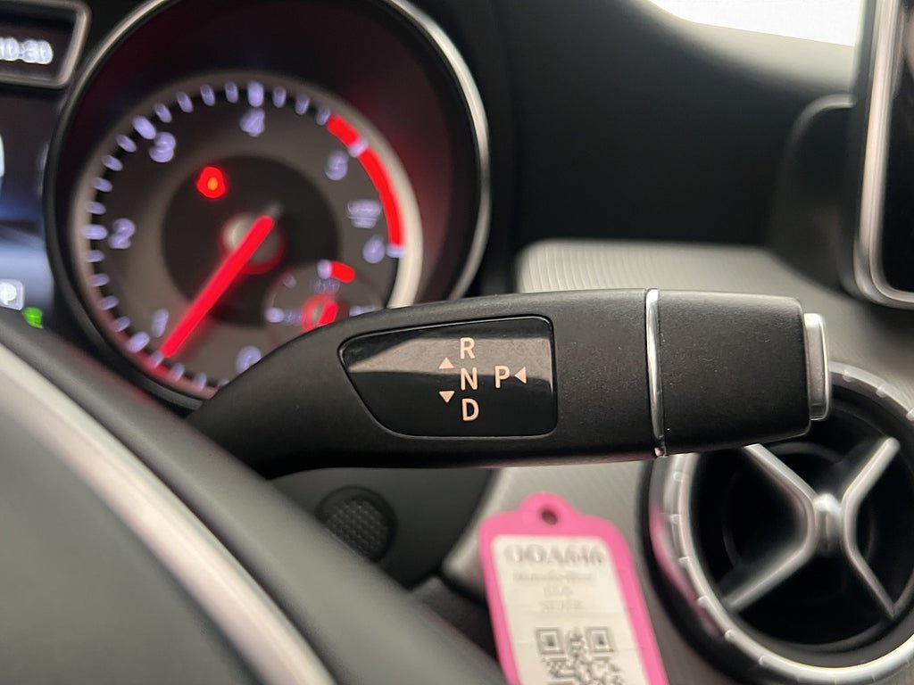 Vehicle Image 26
