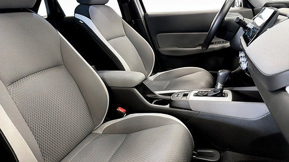 Vehicle Image 16