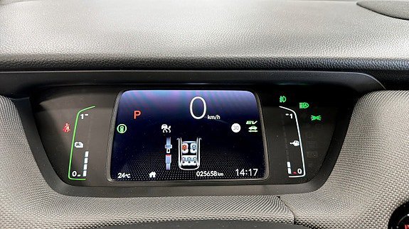 Vehicle Image 17