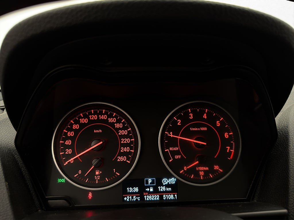 Vehicle Image 17
