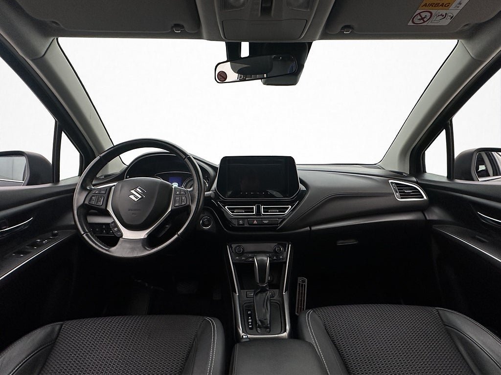 Vehicle Image 13