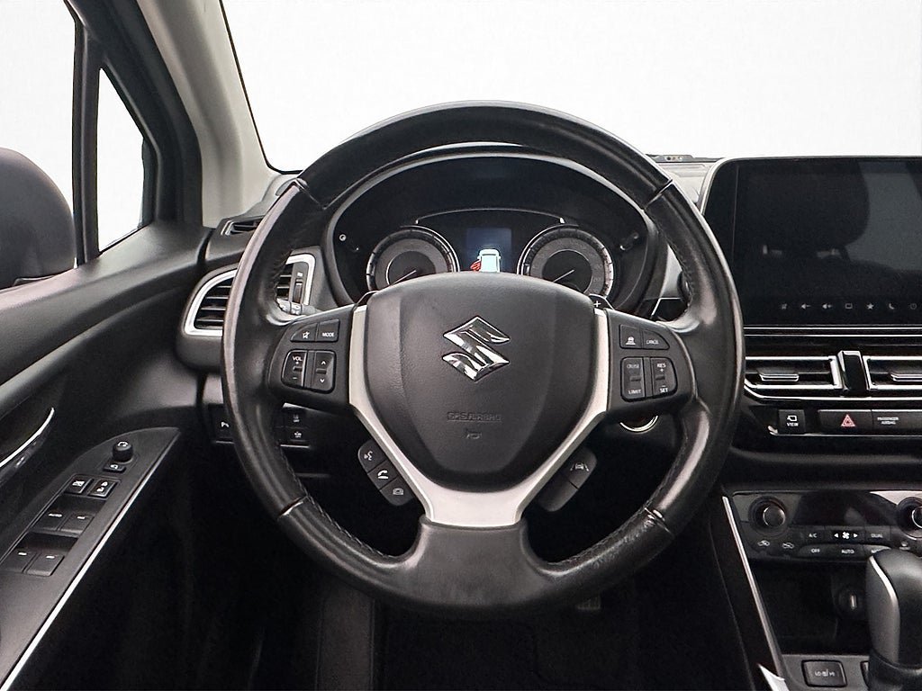 Vehicle Image 14