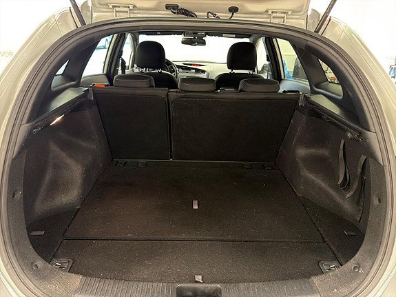 Vehicle Image 26