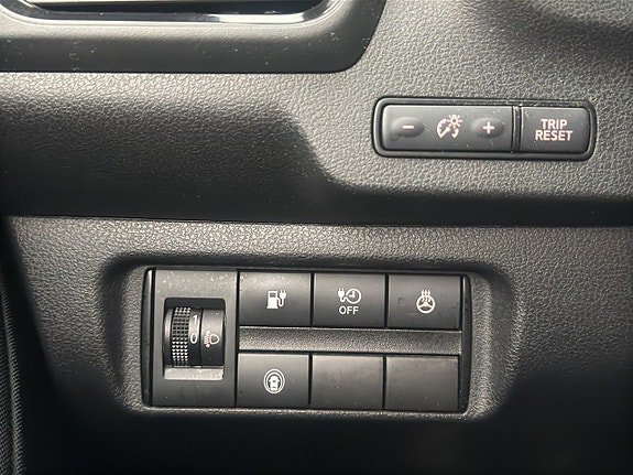 Vehicle Image 26