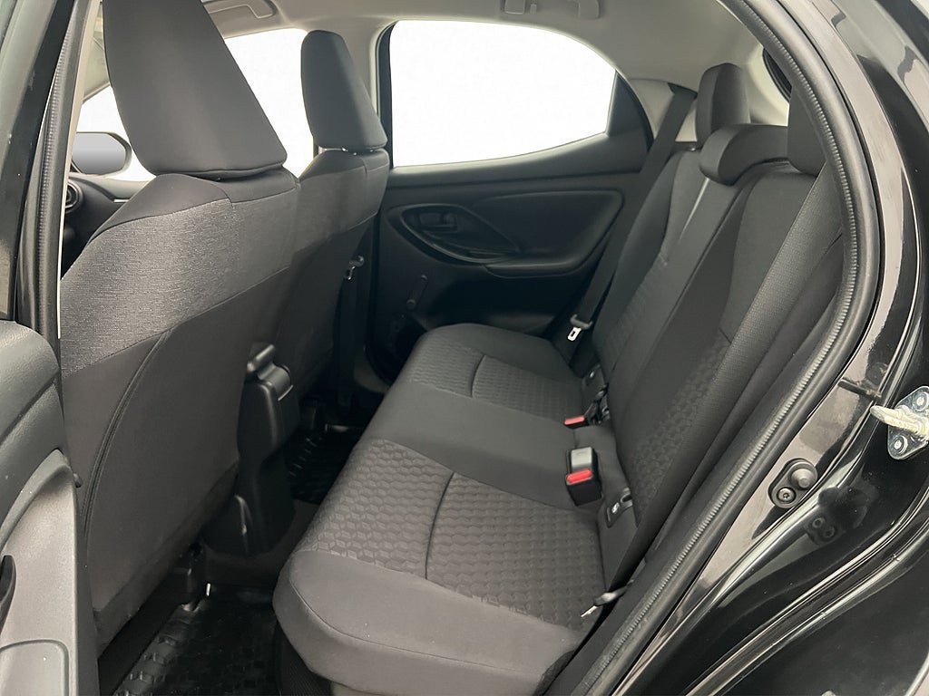 Vehicle Image 22