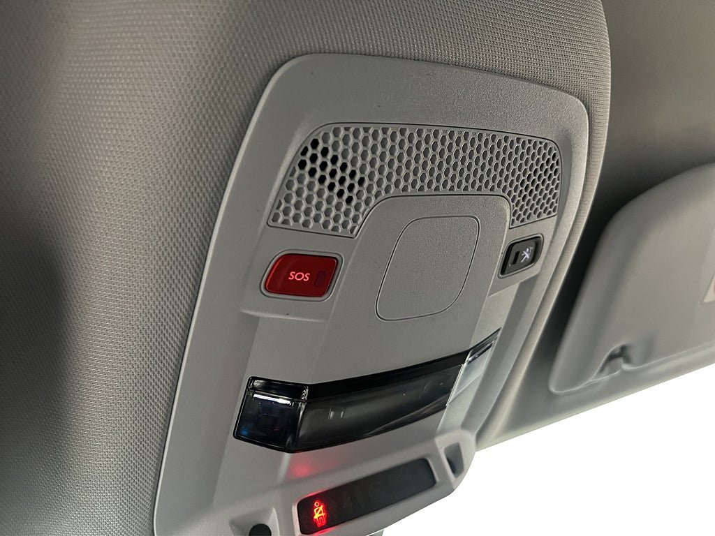 Vehicle Image 33