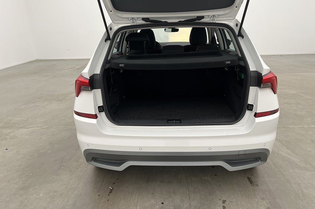Vehicle Image 23