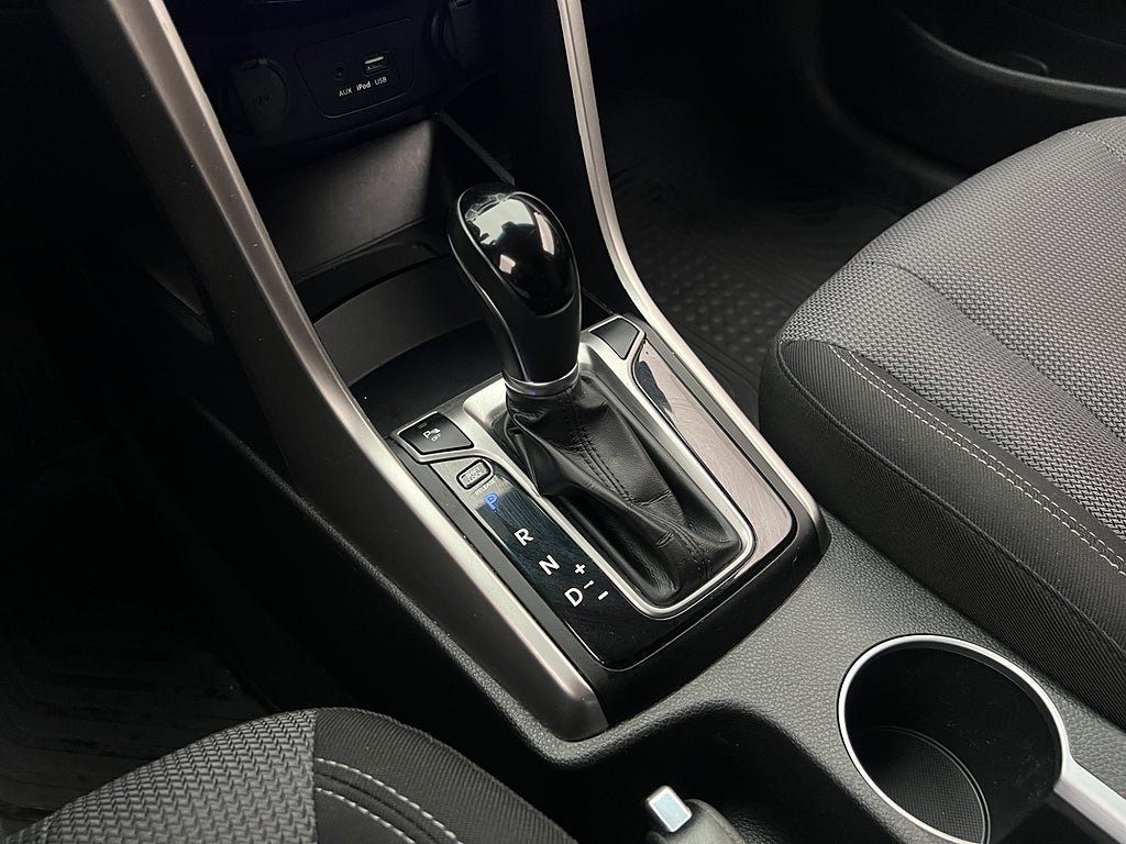Vehicle Image 26