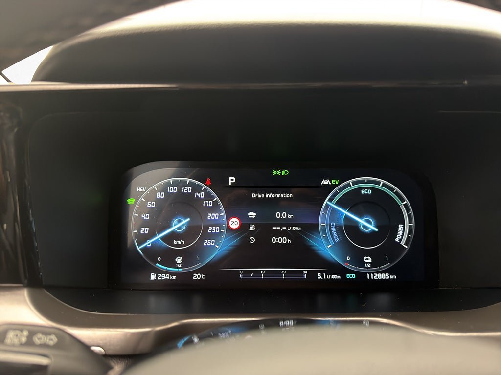 Vehicle Image 23