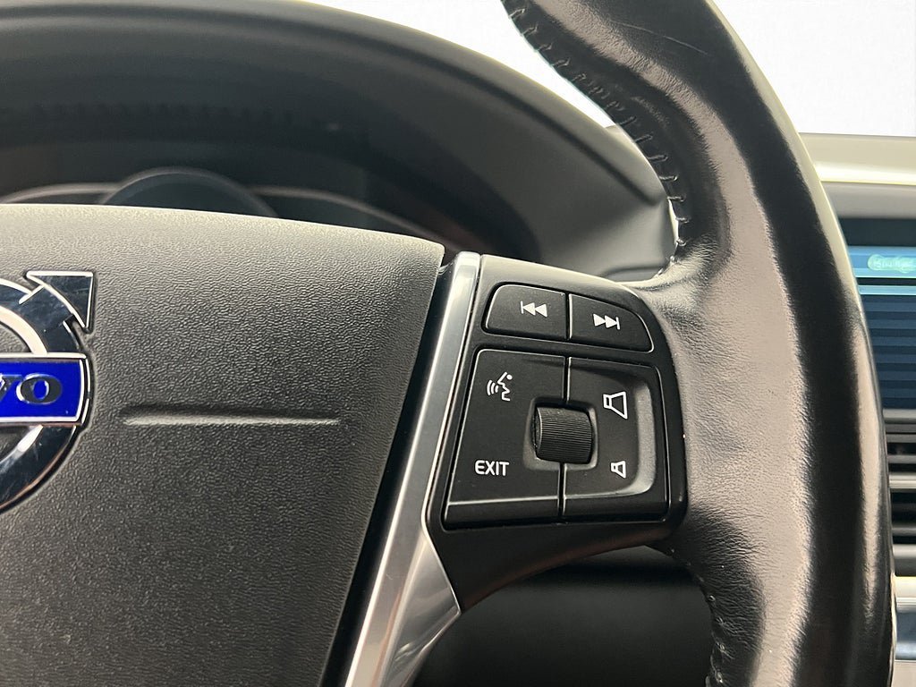 Vehicle Image 29