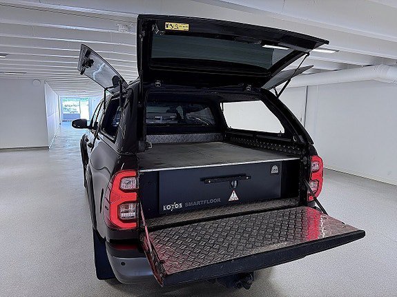 Vehicle Image 31