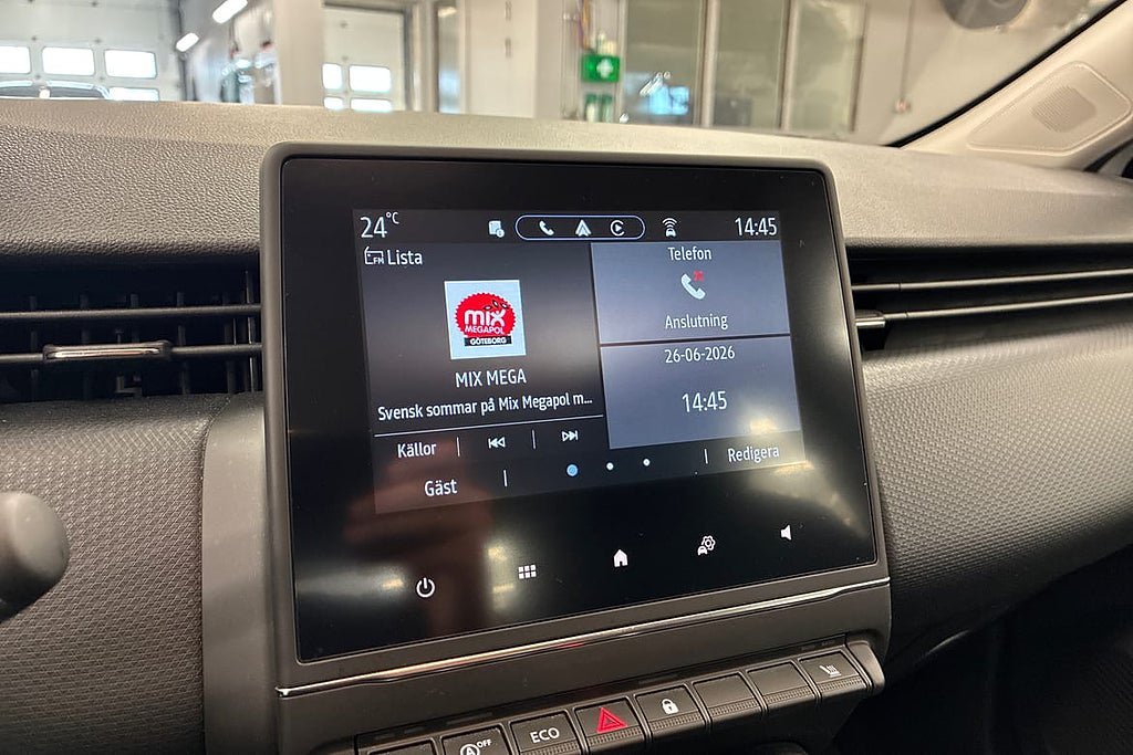 Vehicle Image 15