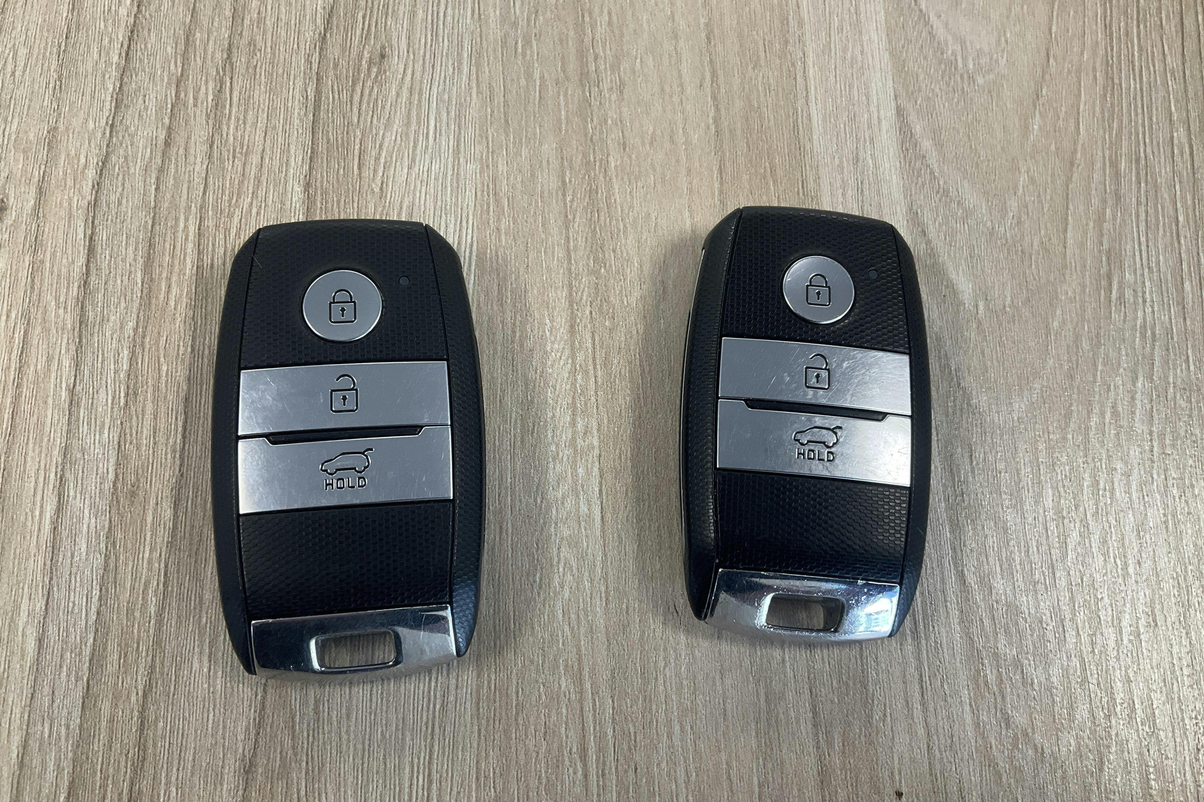 Vehicle Image 19