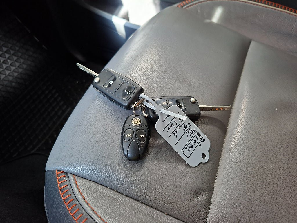 Vehicle Image 18