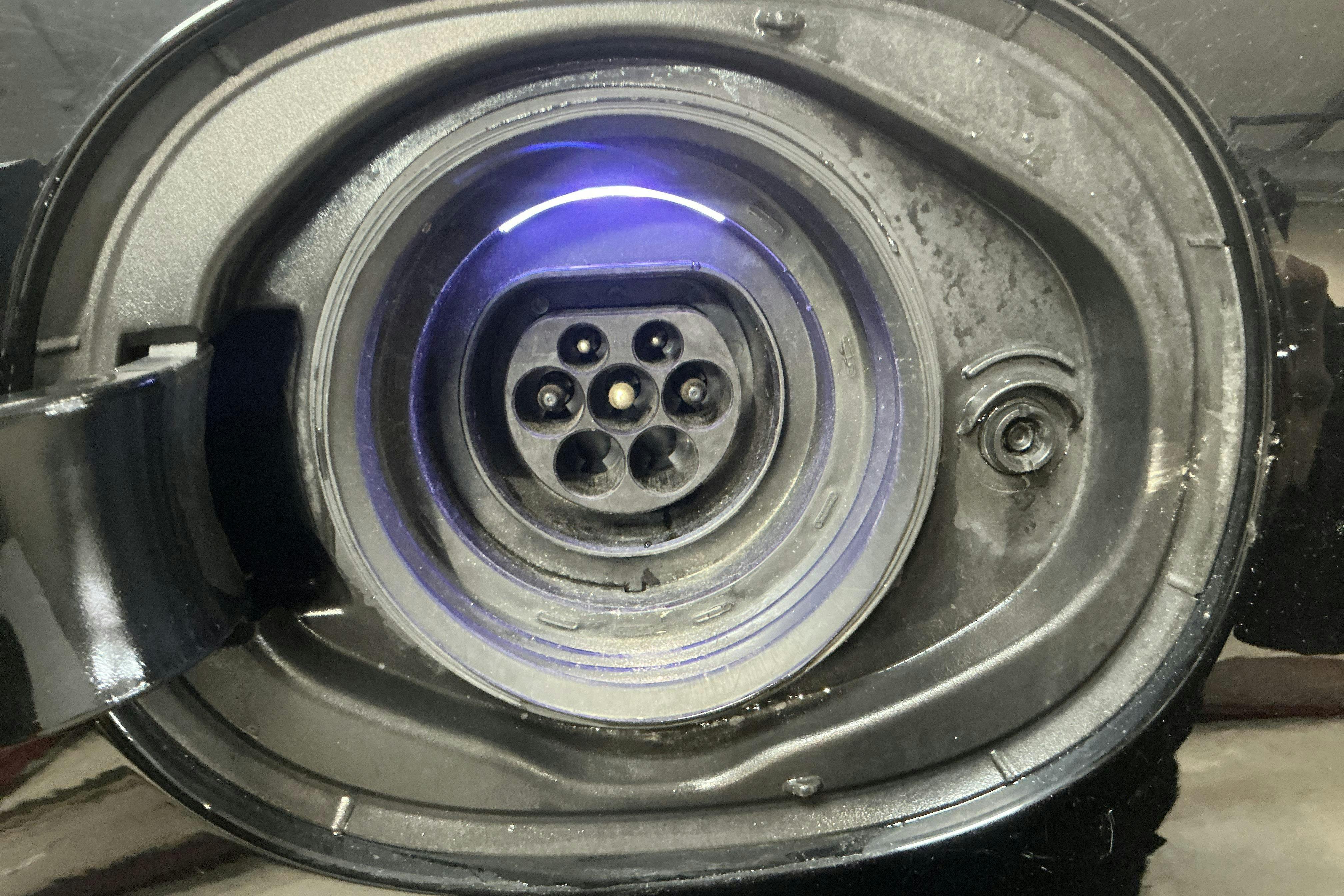 Vehicle Image 18