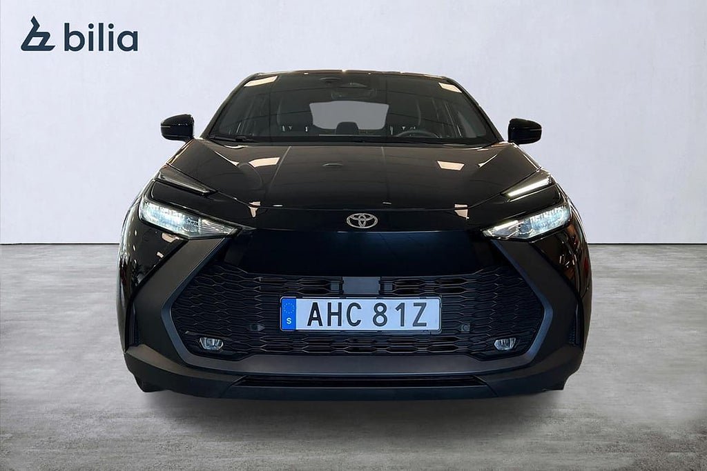 Vehicle Image 6