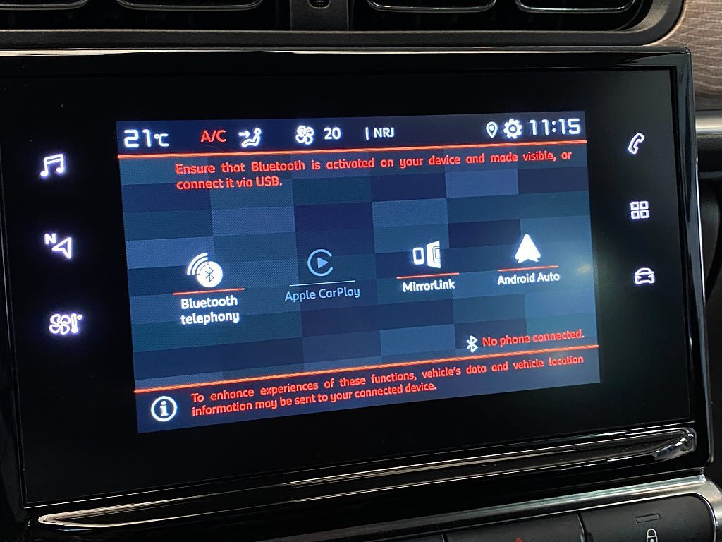 Vehicle Image 14