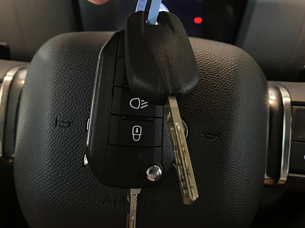 Vehicle Image 23