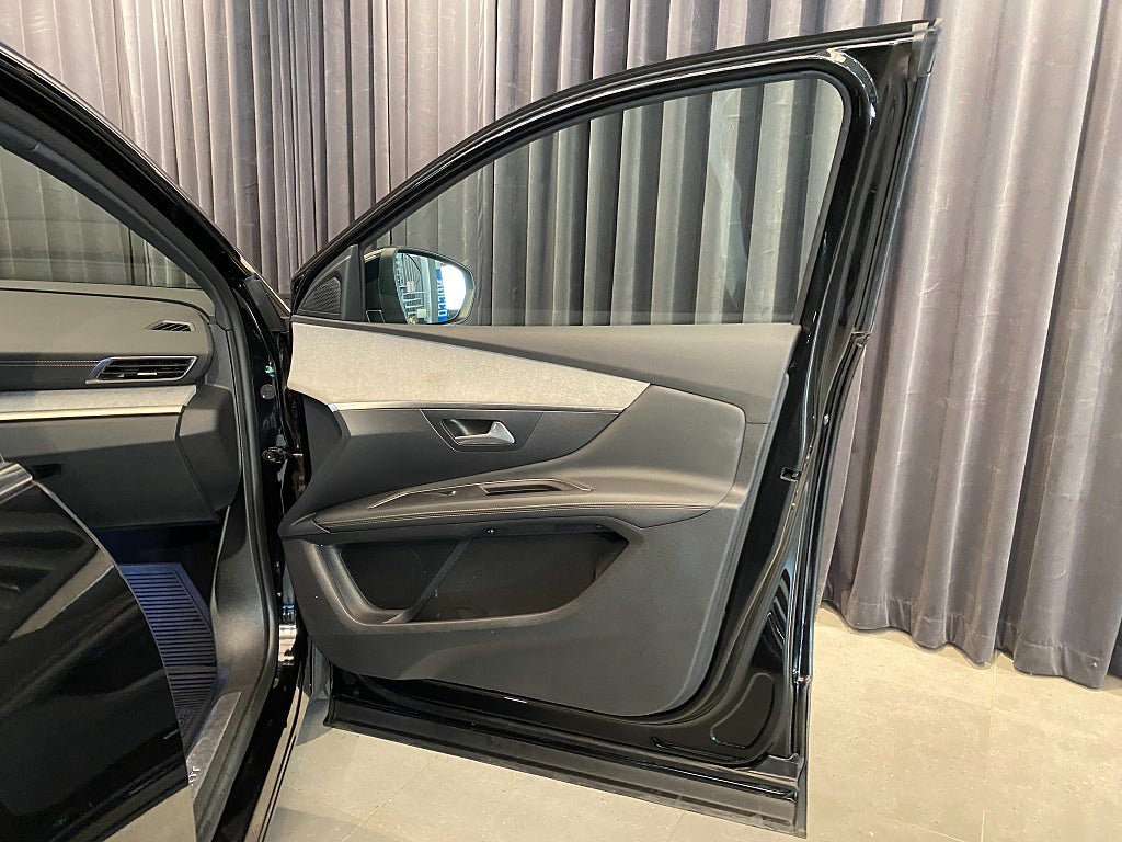 Vehicle Image 27
