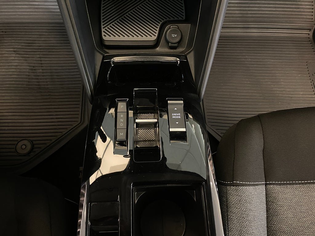 Vehicle Image 45