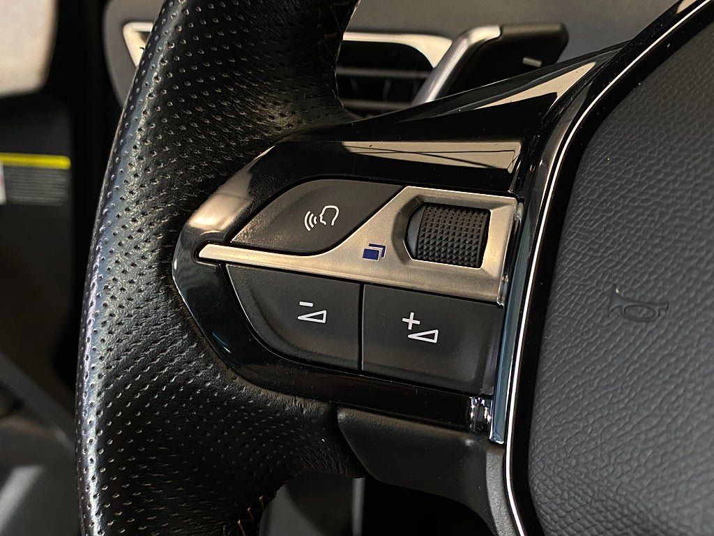 Vehicle Image 39