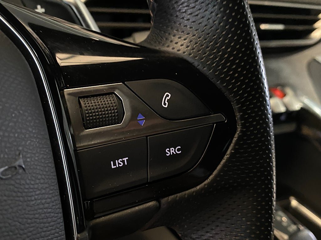 Vehicle Image 40