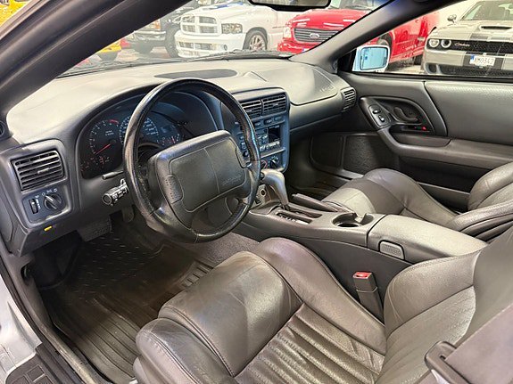 Vehicle Image 20