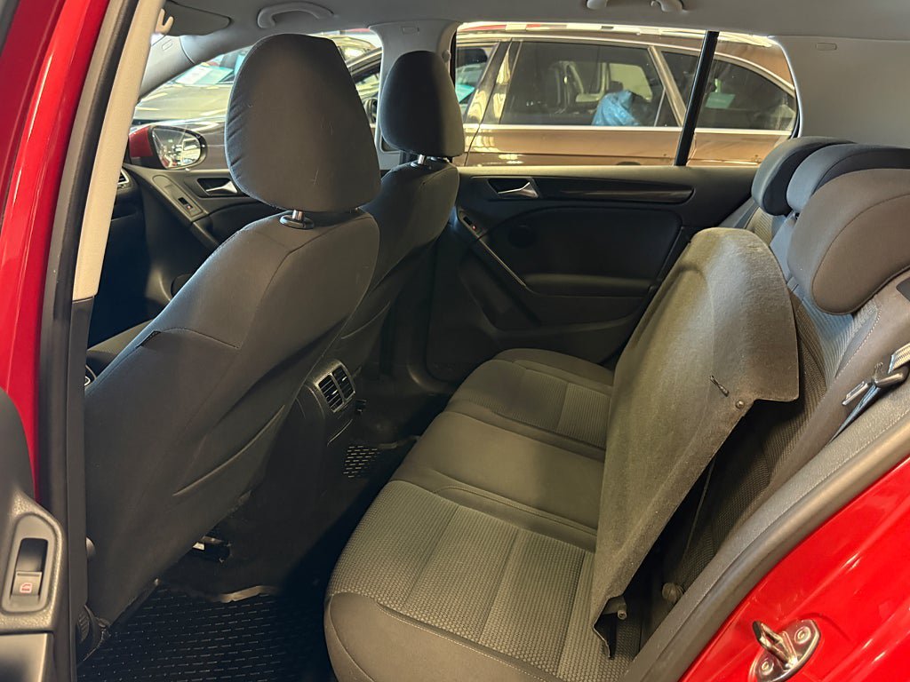 Vehicle Image 21