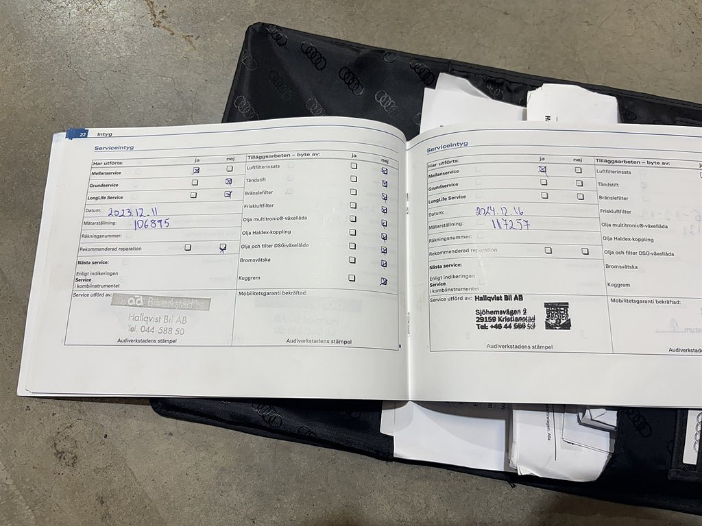 Vehicle Image 21